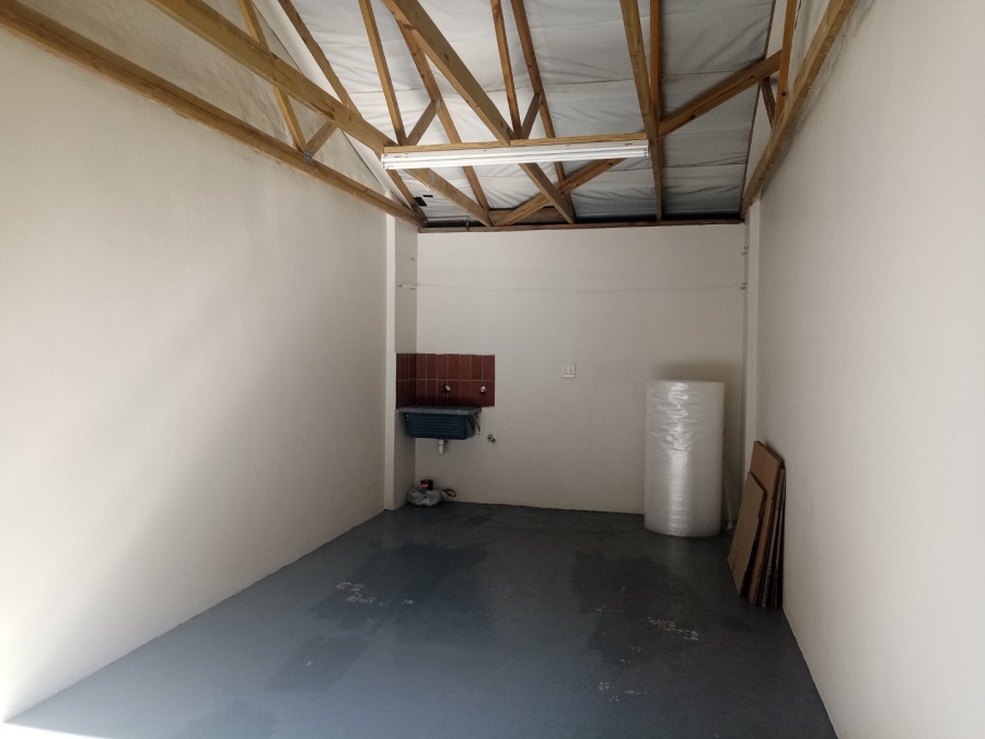 To Let 2 Bedroom Property for Rent in Dormehls Drift Western Cape